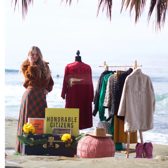 This is a good sign metal frame rectangular art 12” - Picture 3 of 11